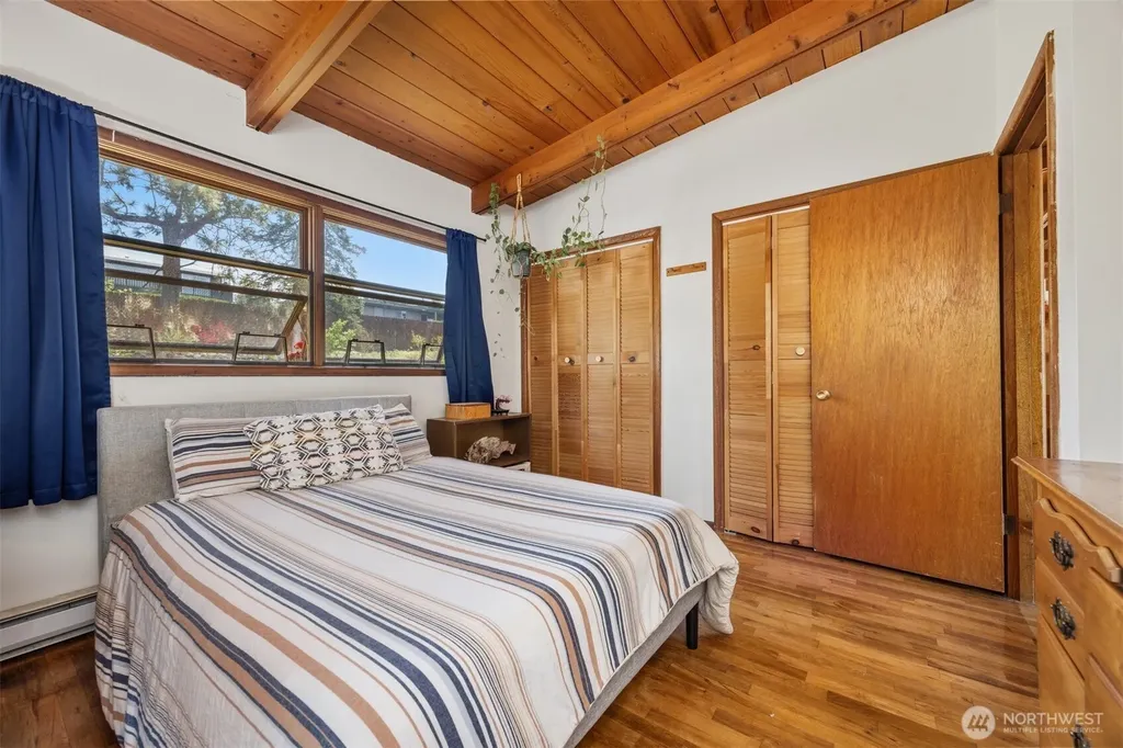 2210 Huron Street Bellingham WA 98229