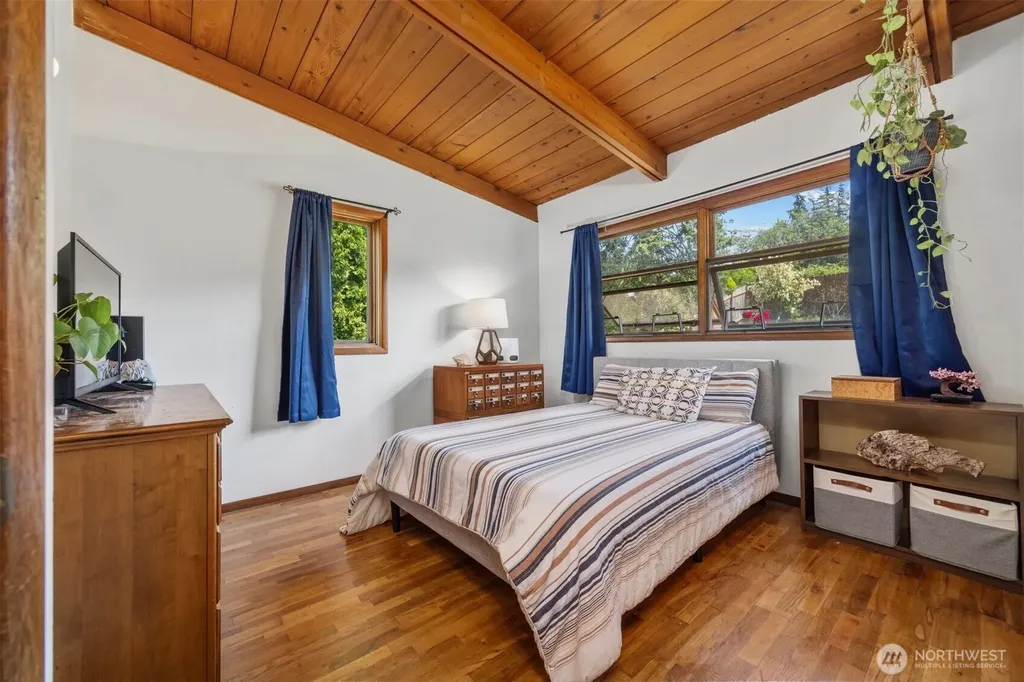 2210 Huron Street Bellingham WA 98229