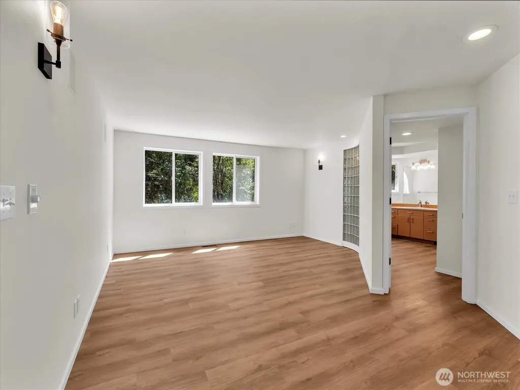 3851 Ambleside Lane NE Bremerton WA 98311