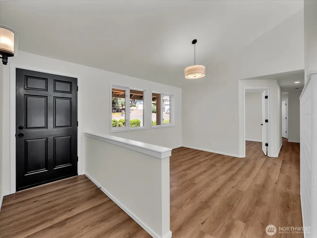 3851 Ambleside Lane NE Bremerton WA 98311