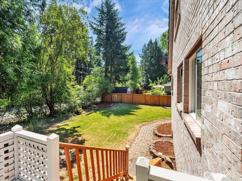 3851 Ambleside Lane NE Bremerton WA 98311