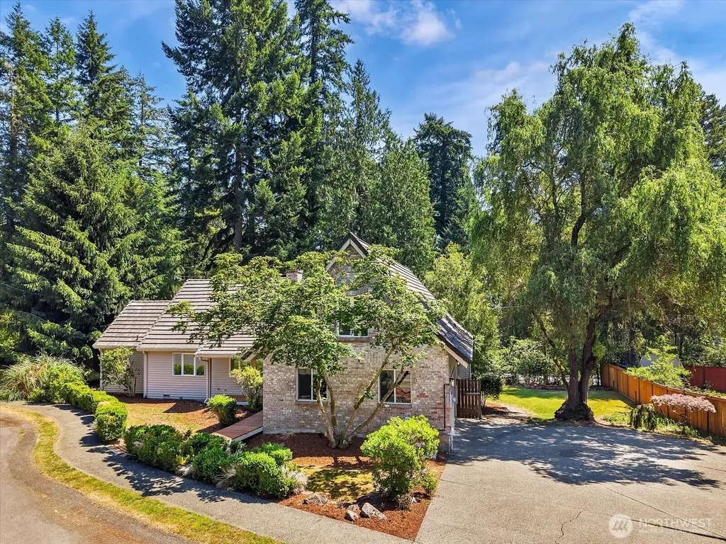 3851 Ambleside Lane NE Bremerton WA 98311