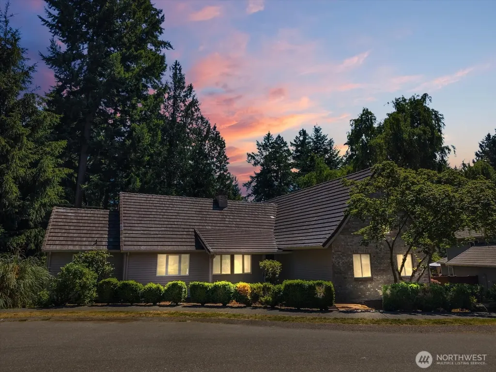 3851 Ambleside Lane NE Bremerton WA 98311