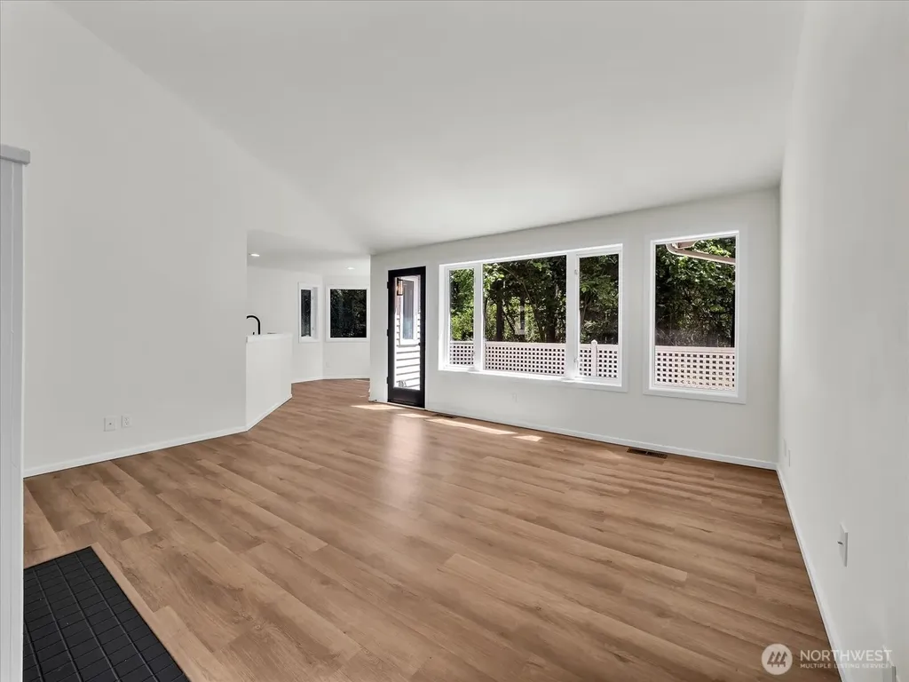 3851 Ambleside Lane NE Bremerton WA 98311