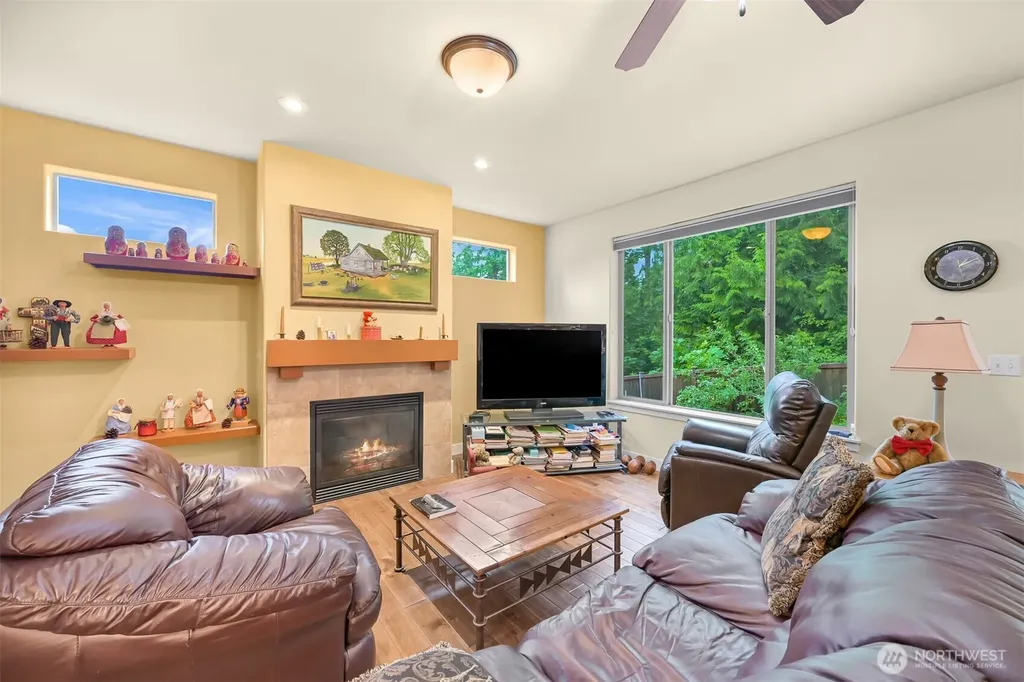 1216 Creekwood Lane Bellingham WA 98229