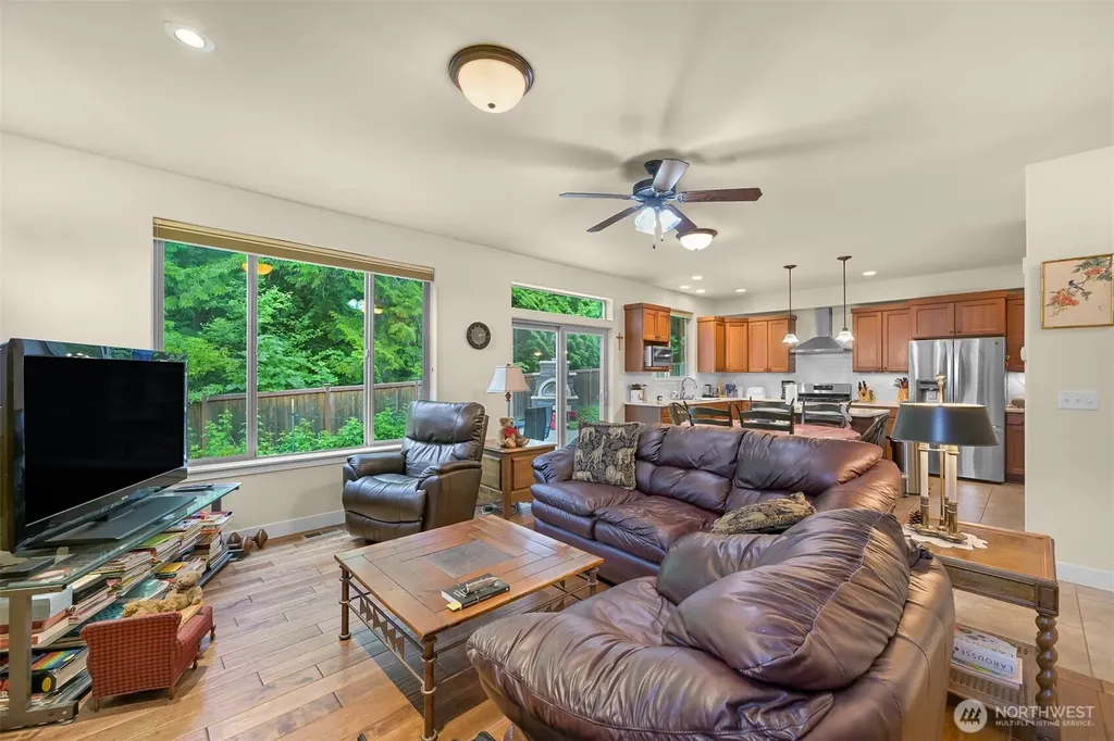 1216 Creekwood Lane Bellingham WA 98229