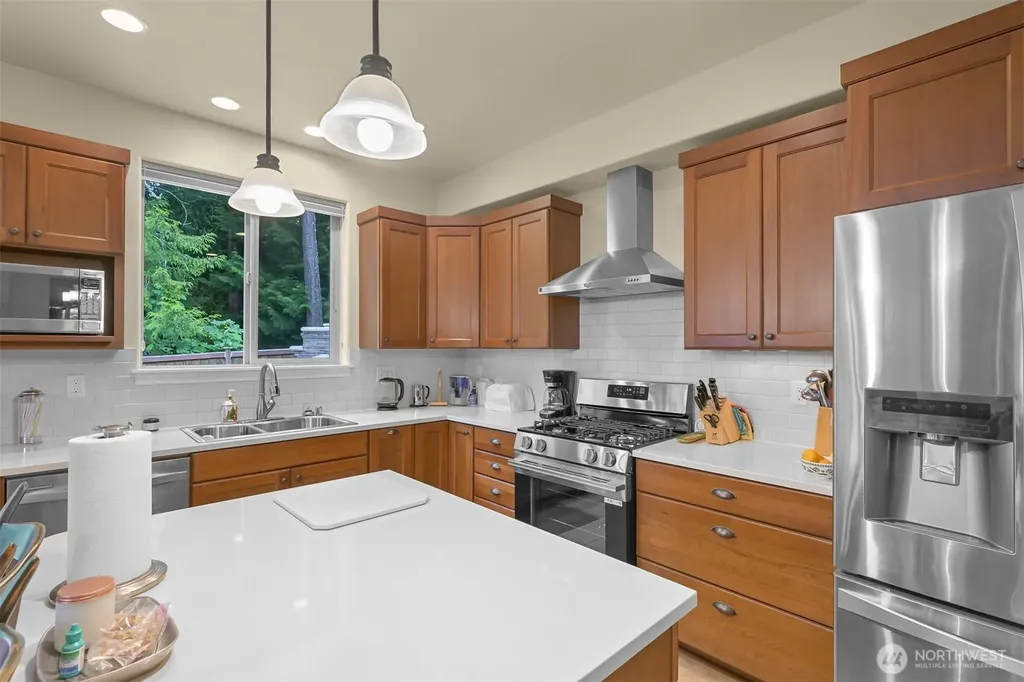1216 Creekwood Lane Bellingham WA 98229