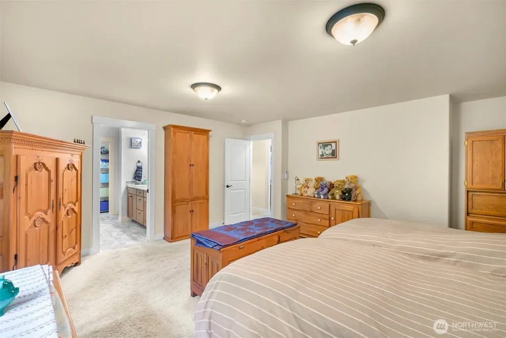 1216 Creekwood Lane Bellingham WA 98229