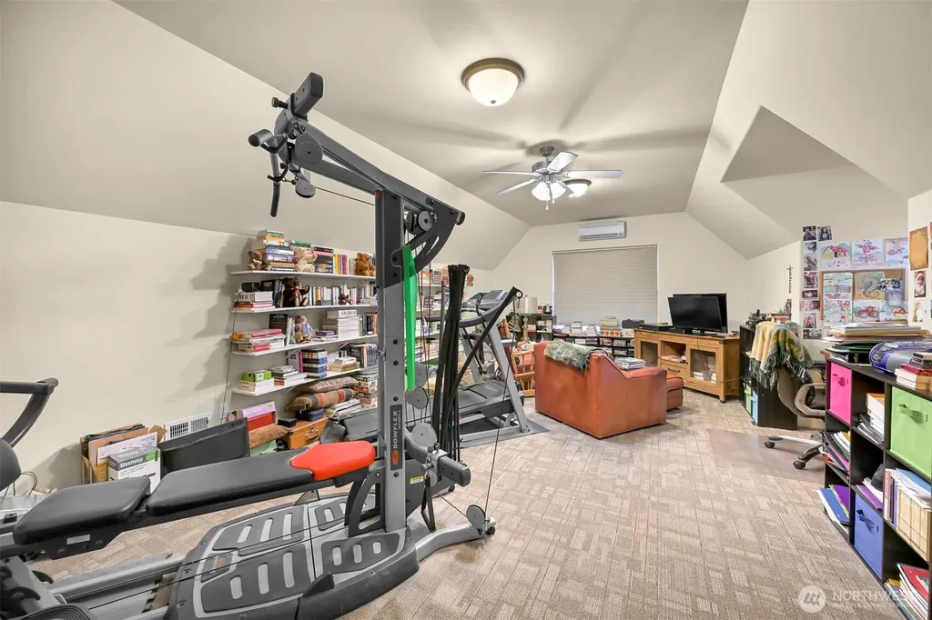 1216 Creekwood Lane Bellingham WA 98229