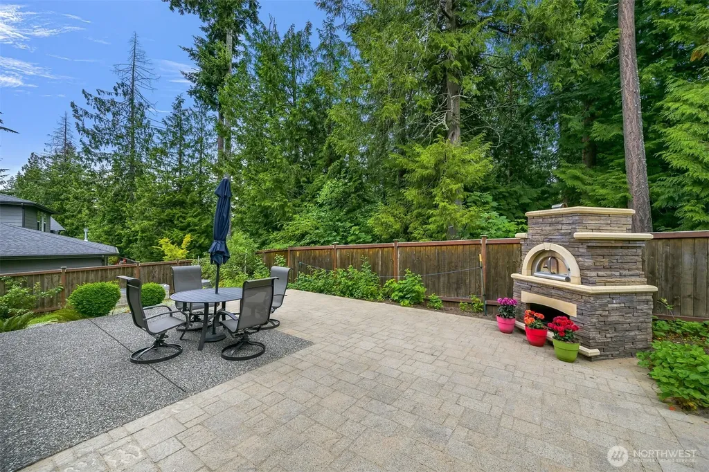 1216 Creekwood Lane Bellingham WA 98229