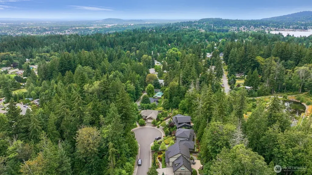 1216 Creekwood Lane Bellingham WA 98229
