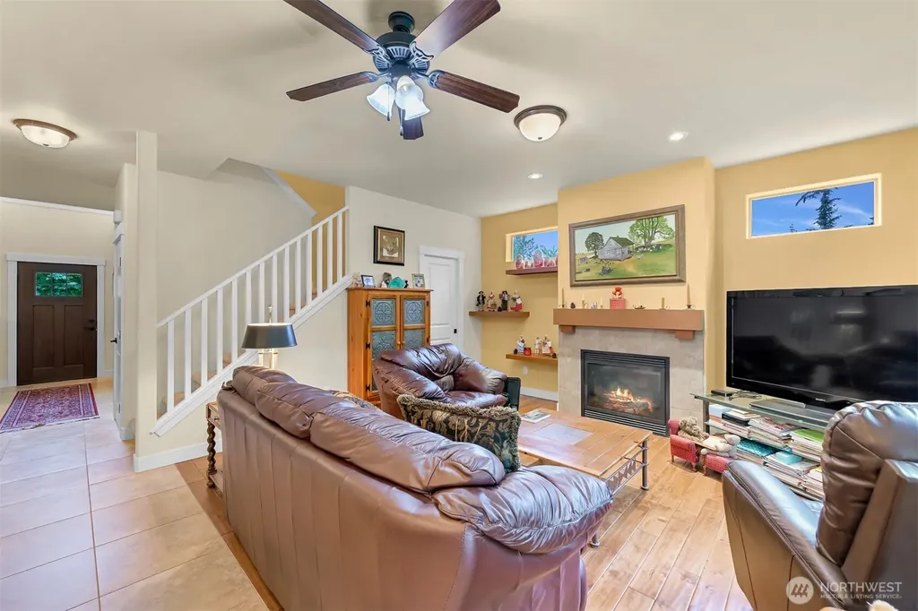 1216 Creekwood Lane Bellingham WA 98229