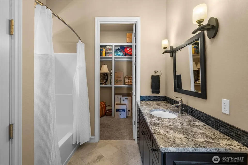 624 San Juan Avenue Fircrest WA 98466