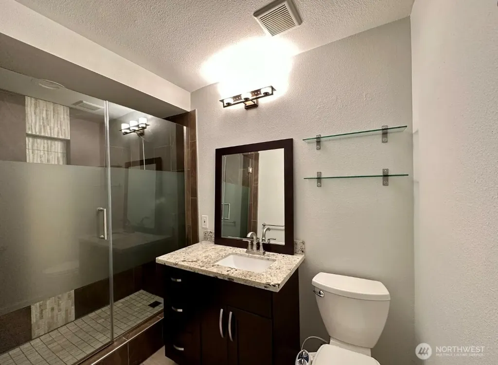 9201 NE Juanita Drive Kirkland WA 98034