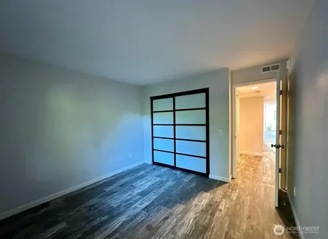 9201 NE Juanita Drive Kirkland WA 98034