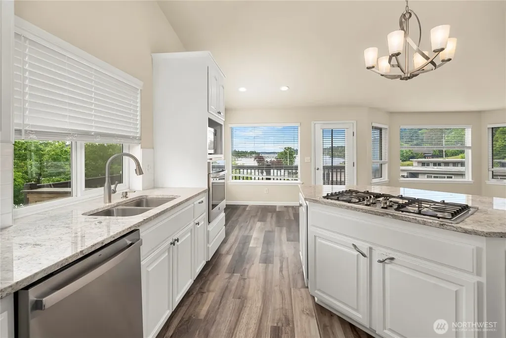 330 E Bay Drive NE Olympia WA 98506