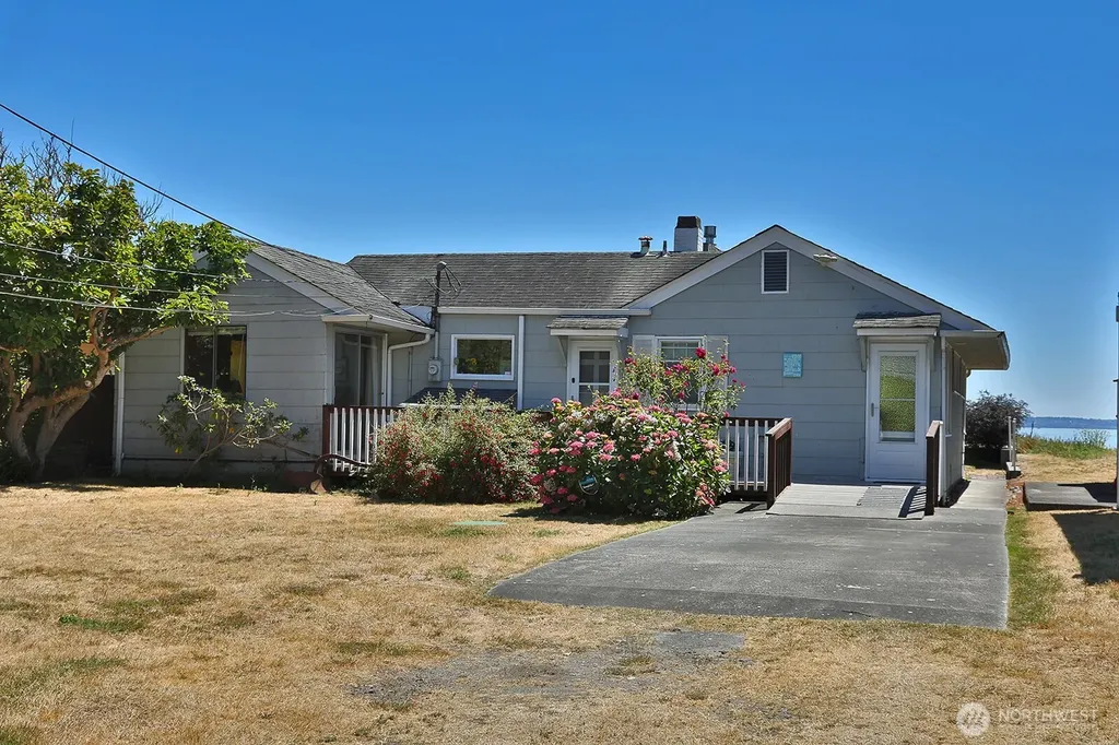 848 Old Beach Road Freeland WA 98249