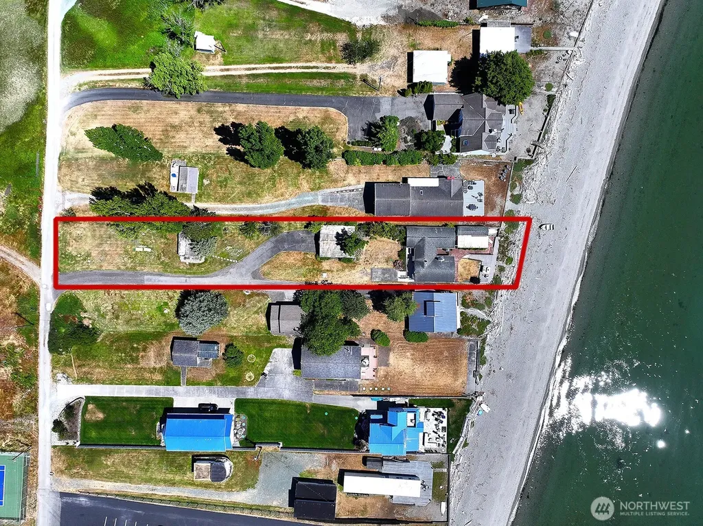 848 Old Beach Road Freeland WA 98249