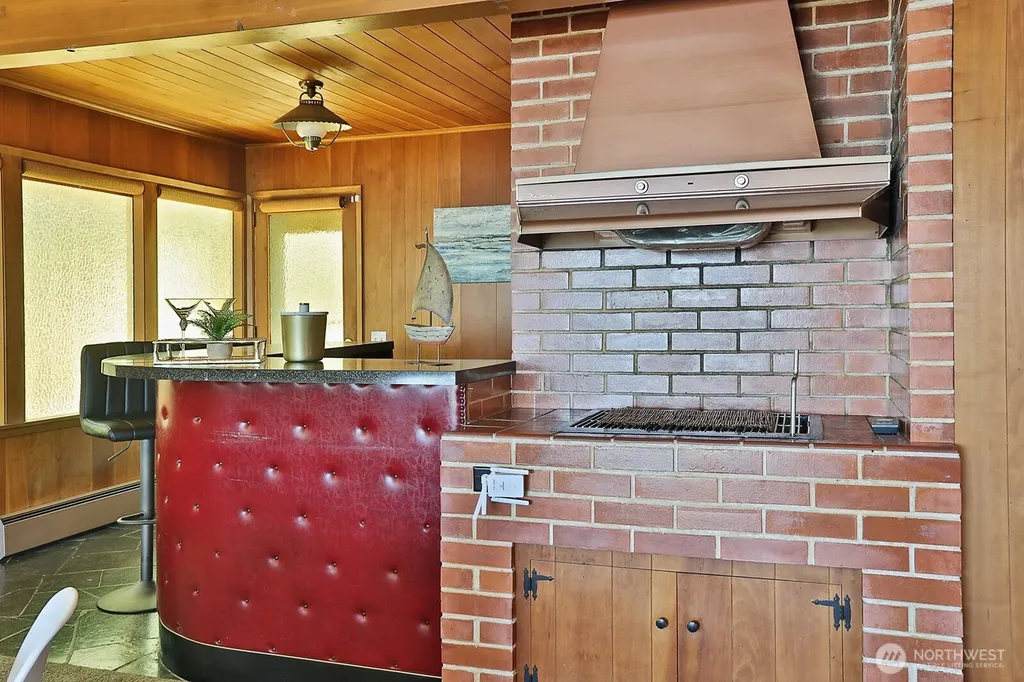 848 Old Beach Road Freeland WA 98249