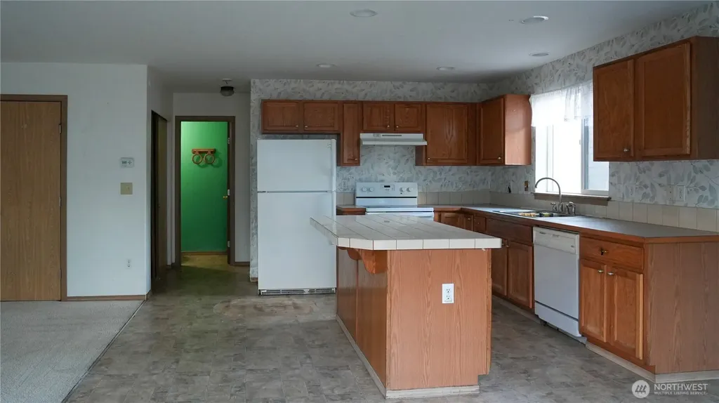 651 Milwaukee Boulevard S Pacific WA 98047