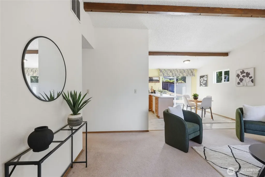 17940 9th Avenue NE Poulsbo WA 98370