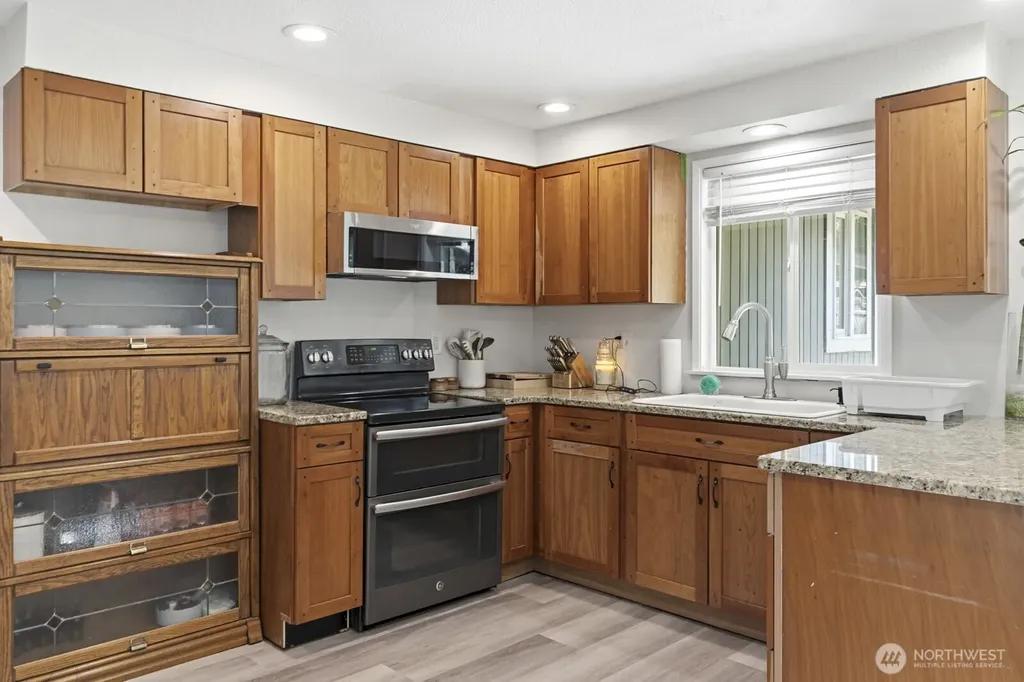 2410 Westlake Drive SE Lacey WA 98503