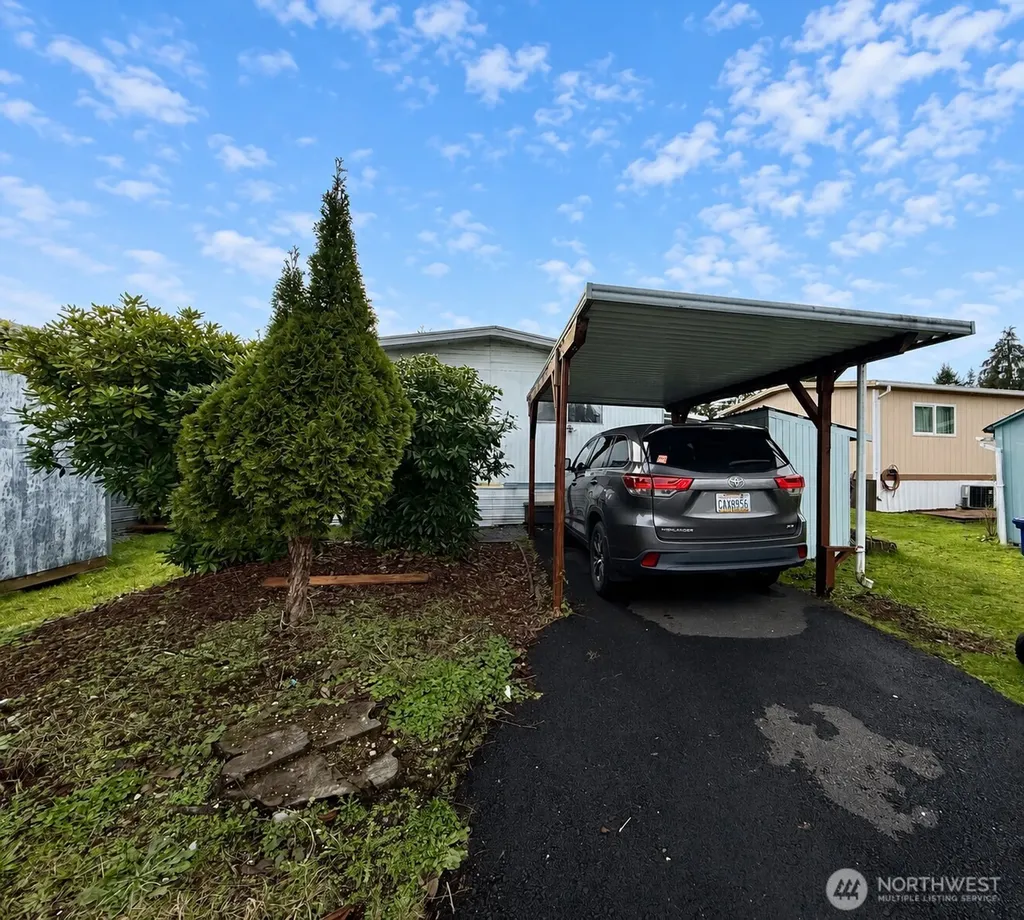 11622 Silver Lake Road Everett WA 98208