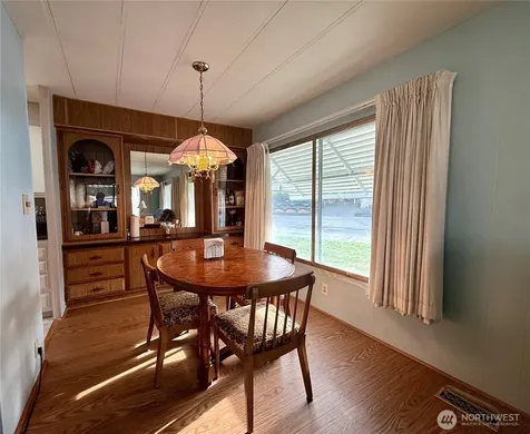 11622 Silver Lake Road Everett WA 98208