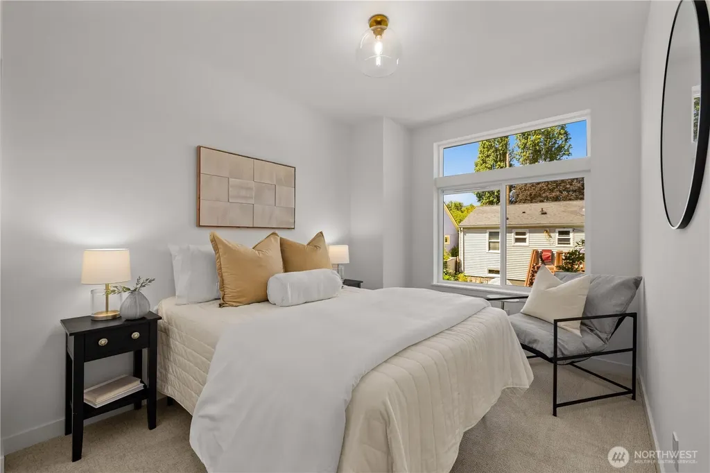 1138 NW 57th Street Seattle WA 98107