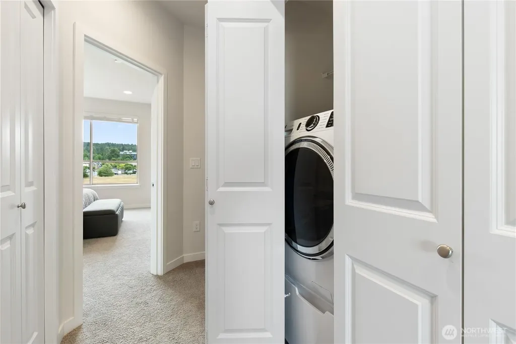 1429 8th Avenue NE Issaquah WA 98029