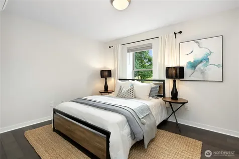 1429 8th Avenue NE Issaquah WA 98029
