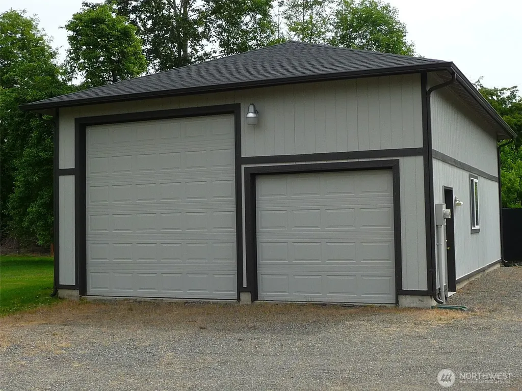 42730 266th Avenue SE Enumclaw WA 98022