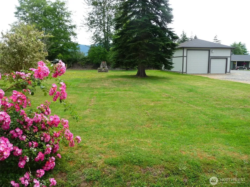 42730 266th Avenue SE Enumclaw WA 98022
