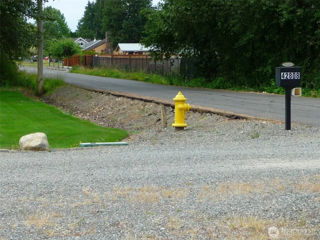 42730 266th Avenue SE Enumclaw WA 98022