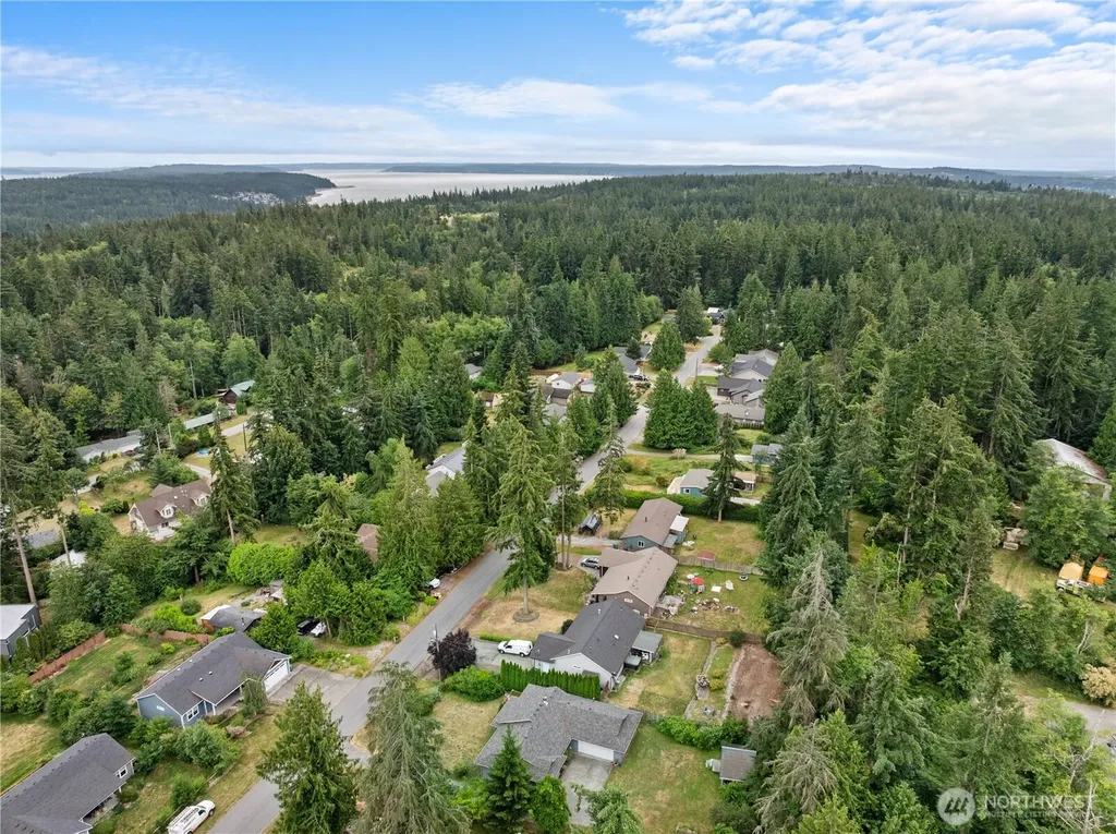 1614 Poplar Lane Camano Island WA 98282