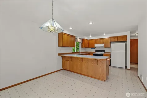 1614 Poplar Lane Camano Island WA 98282