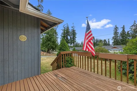 1614 Poplar Lane Camano Island WA 98282