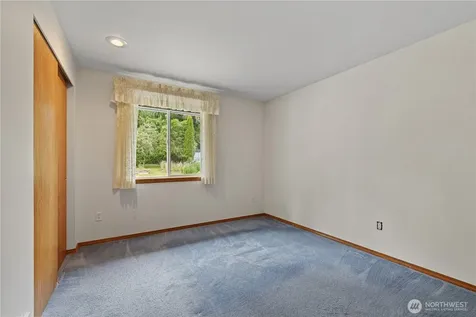 1614 Poplar Lane Camano Island WA 98282