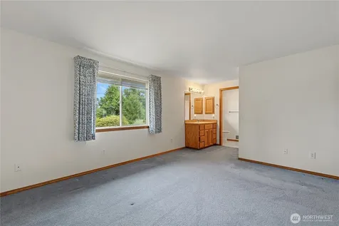 1614 Poplar Lane Camano Island WA 98282
