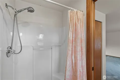 1614 Poplar Lane Camano Island WA 98282
