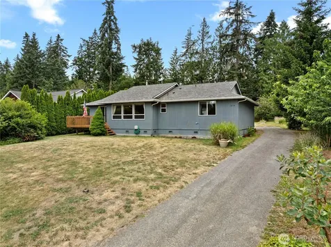 1614 Poplar Lane Camano Island WA 98282