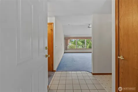 1614 Poplar Lane Camano Island WA 98282