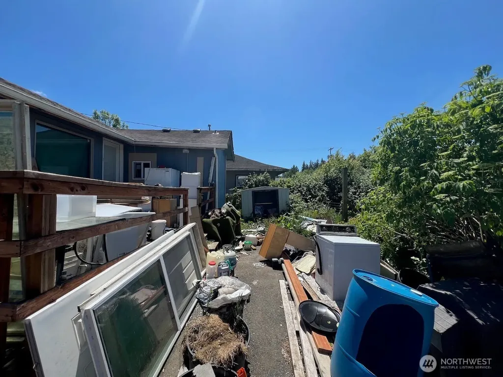 125 S 6th Street Mccleary WA 98557