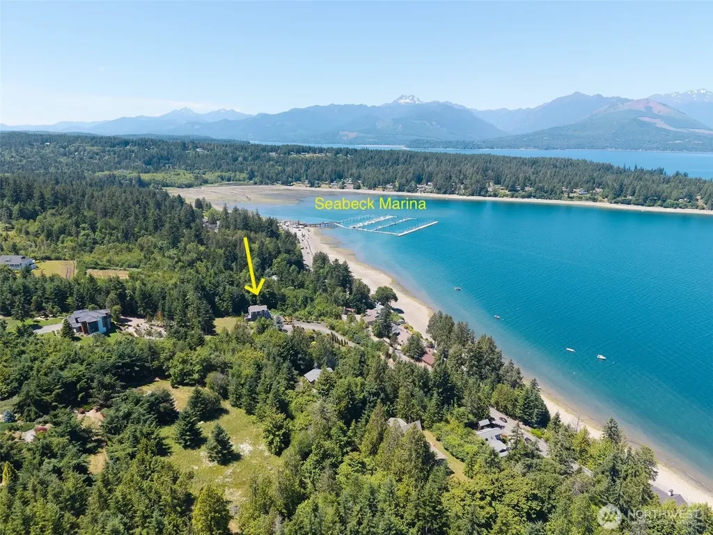 8625 Leeward Avenue NW Seabeck WA 98380