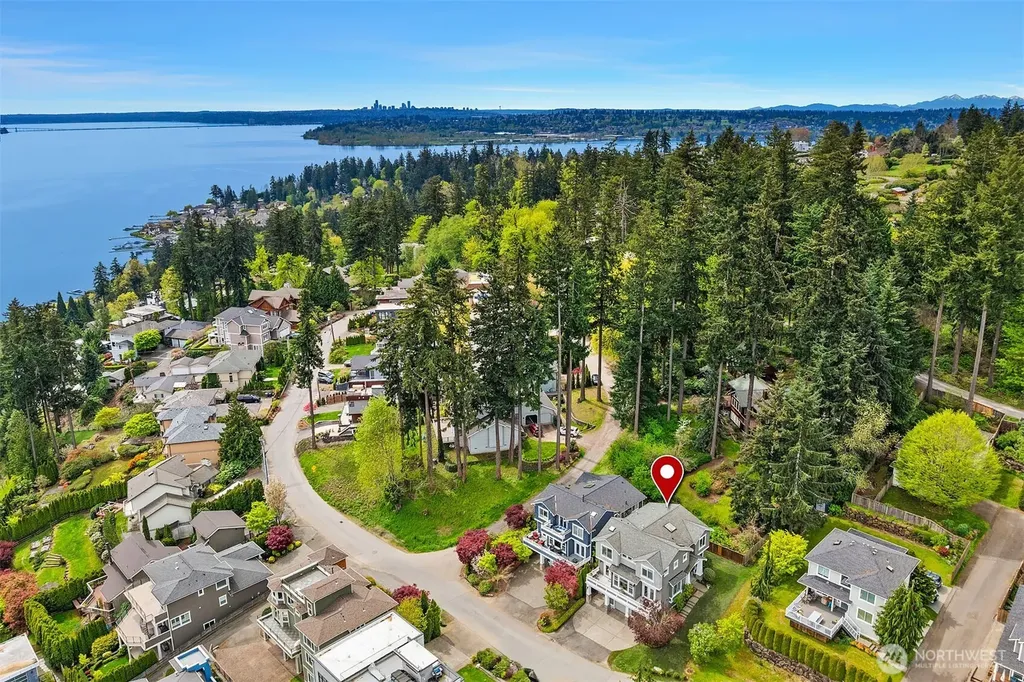 11919 89th Place NE Kirkland WA 98034