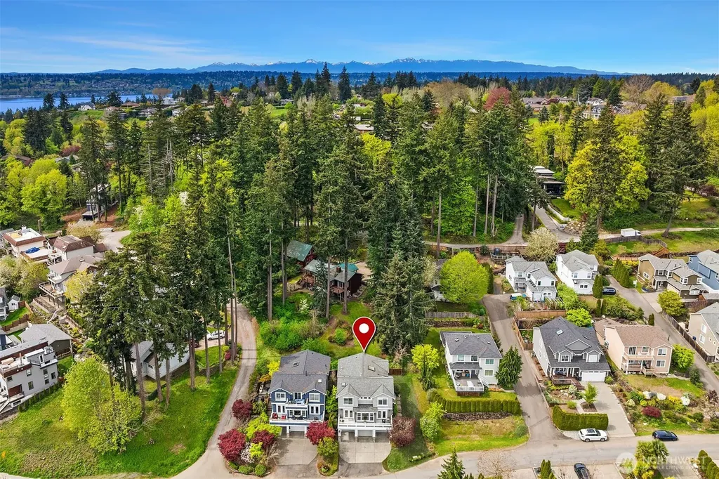 11919 89th Place NE Kirkland WA 98034