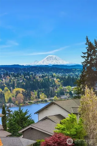 11919 89th Place NE Kirkland WA 98034