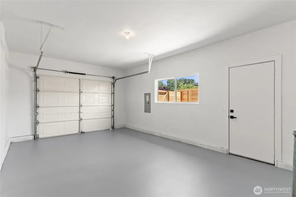 603 Washington Avenue SE Orting WA 98360