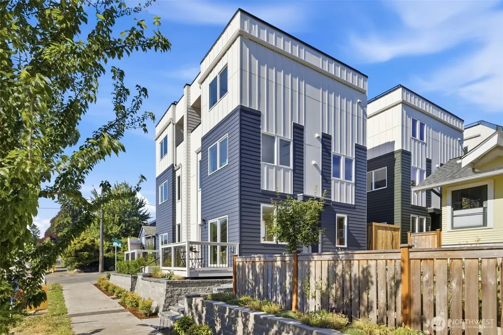 5902 42nd Avenue SW Seattle WA 98136