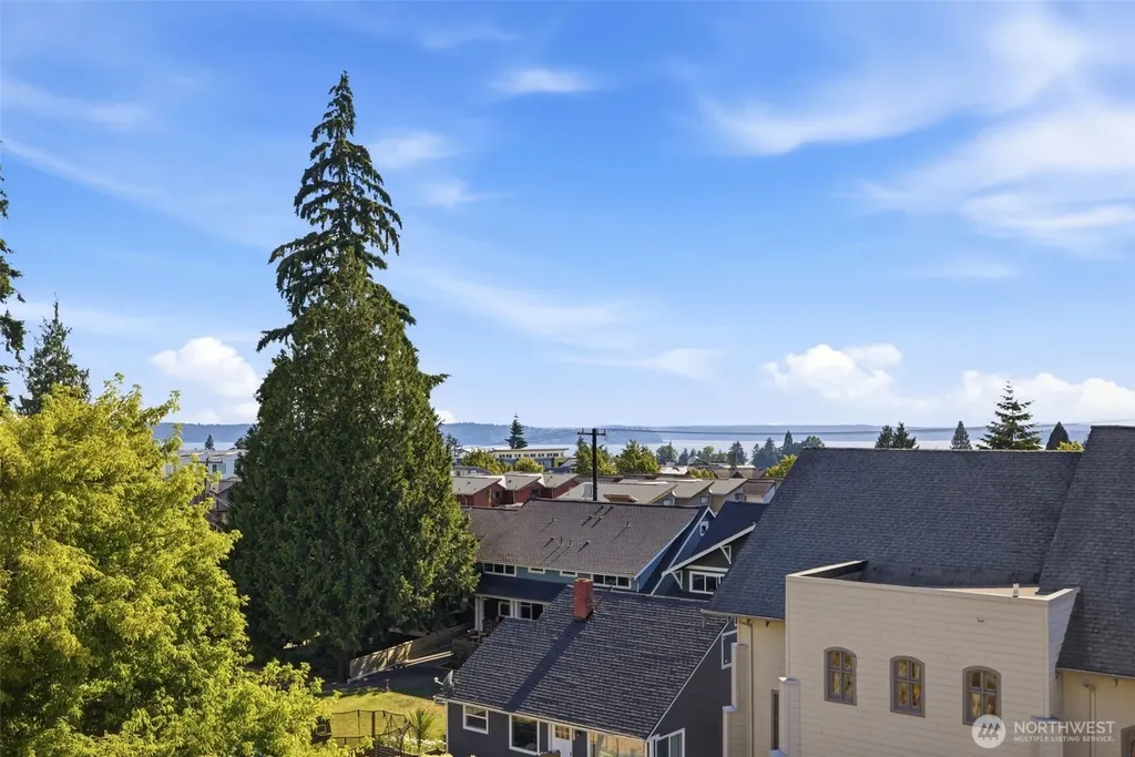 5902 42nd Avenue SW Seattle WA 98136